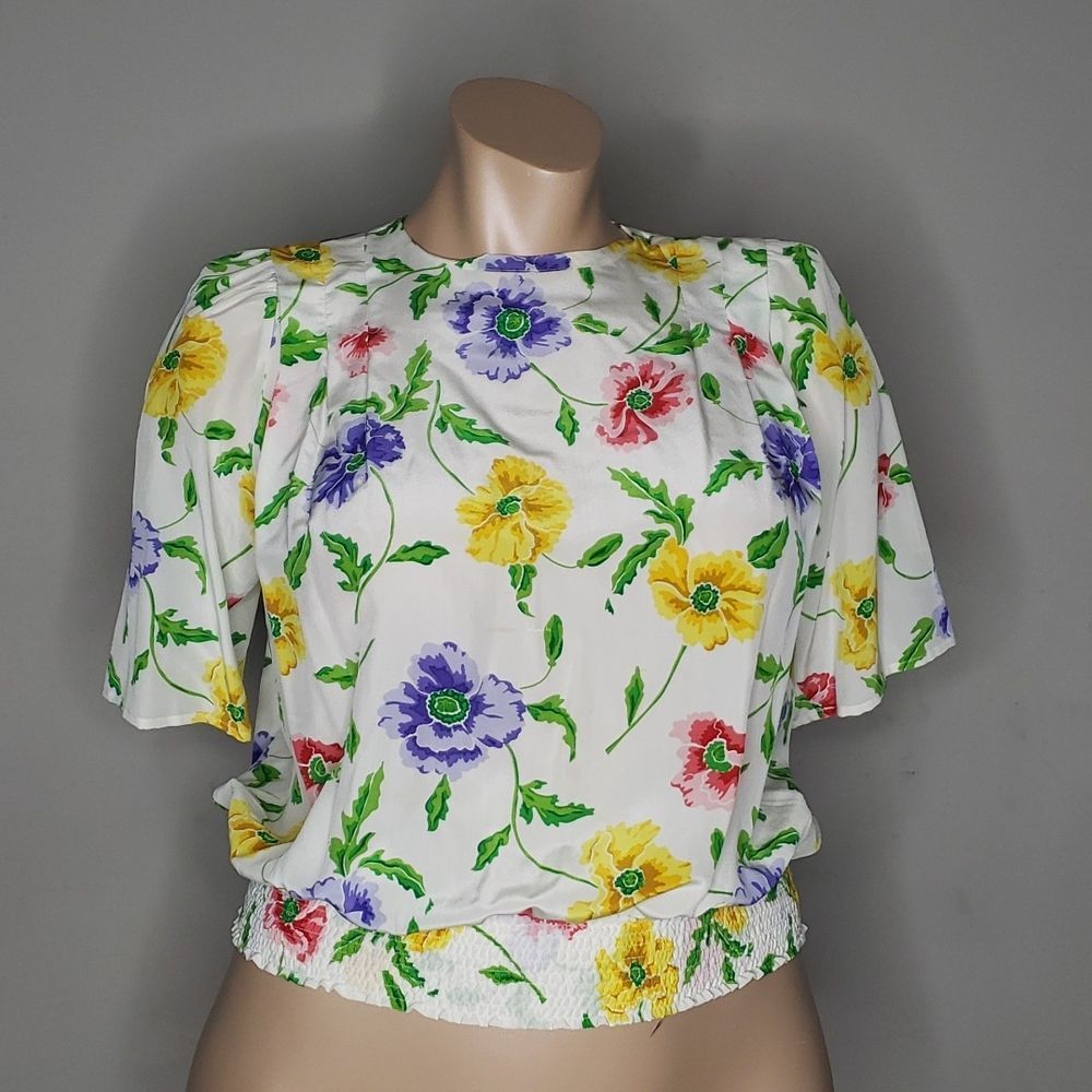 Vintage Flower silk top, missing button